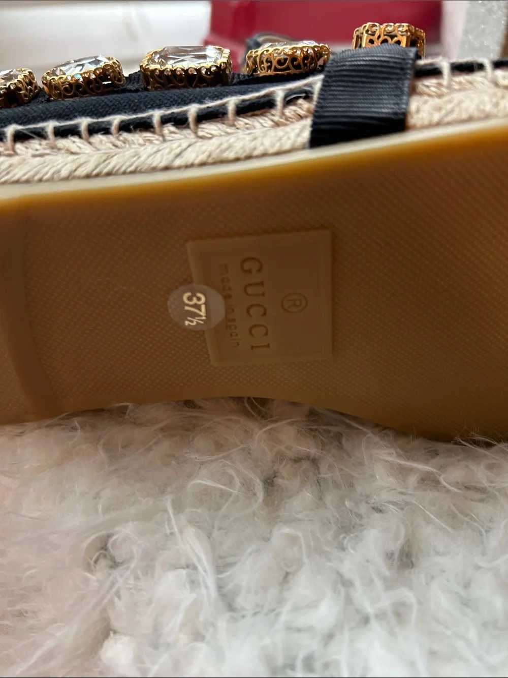 Gucci slip on